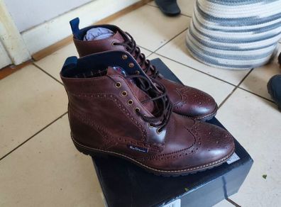 Ben ShermanMens Duke Leather Brogue Boots Waxy Brown