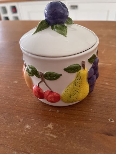 Rayware jam jar