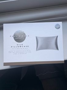 Silk pillow case