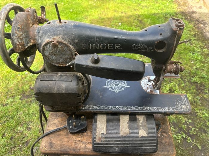 Vintage Singer sewing machine,