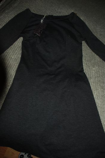 New dress size S