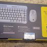 New Styletech mini wireless keyboard and mouse Image 3