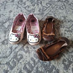 2 cute pairs of girl's pumps, size 11 Jr