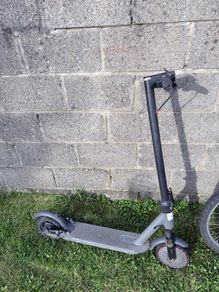 electric scooter