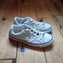 Size 5 All Star Converse Image 3