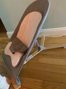 Grey bouncer