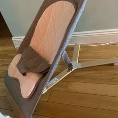 Grey bouncer