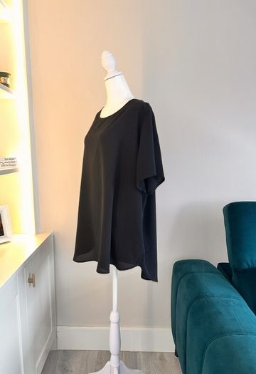Brand New Ladies Black Top from Only Carmakoma. Size UK 24 / EU 52 cm