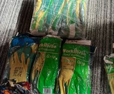 Garden gloves