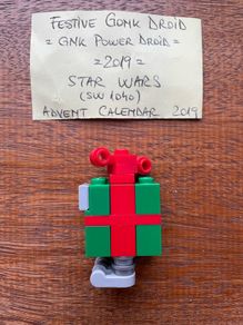 Lego minifigure Festive Gonk Droid sw1040 - 2019