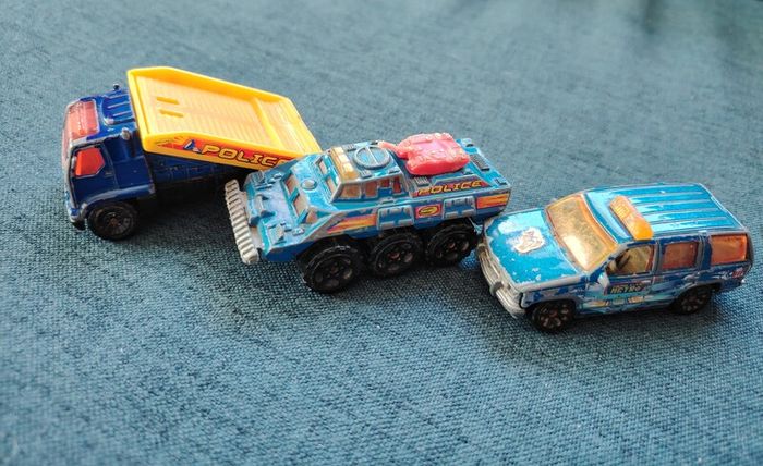 Vintage Matchbox Hero City Fire Station Play Set