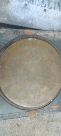 Vintage brass metal tray ,great patina ,,age ,,its old pub tray years ago before name brand trays  ,,buyer collects or pays postage thank you,,collectors item, sold as is