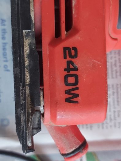 Black & Decker Sander, Model KA320E, working great and in Excellent condition