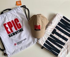 Poker Gift Set Brand New-Beach Towel,Cap,Drawstring Bag.
