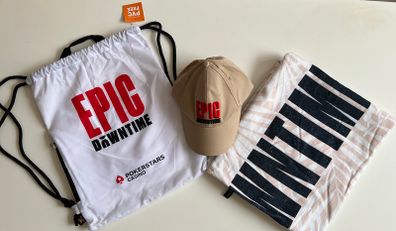 Poker Gift Set Brand New-Beach Towel,Cap,Drawstring Bag.