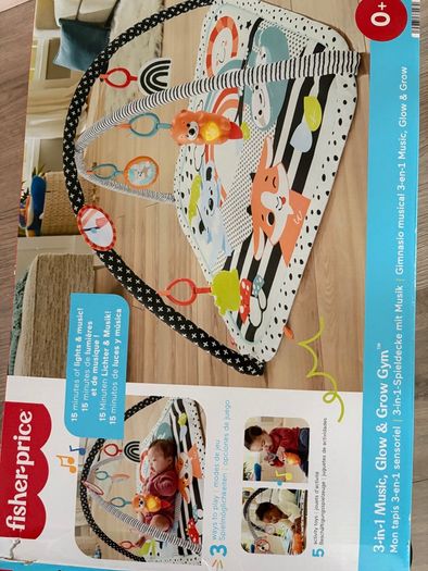 Baby / playmat/ joie chair