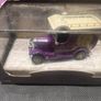Queen Elizabeth/Queen Mother Collectible Image 3