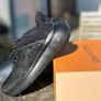 Louis Vuitton black trainers Image 6