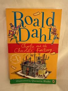 Roald Dahl, Charlie and the chocolate factory book