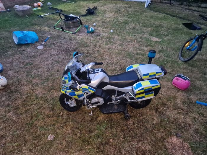 Kids Ride-on BMW Garda Motorbike