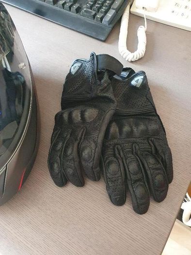 Brand New HJC RPHA Max Evo Modular Helmet (Size Large) + REV'IT! Gloves