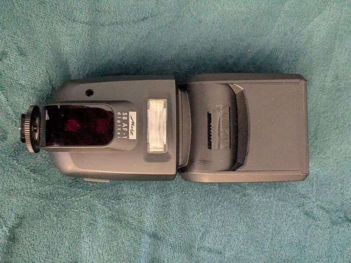 Metz 58 AF-1 Digital Flash for Olympus / Panasonic