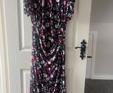 NEW Floral Lipsy Midi Dress - Size 12