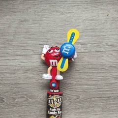 M&m dispenser