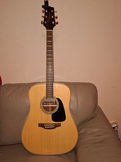 takamine acoustic