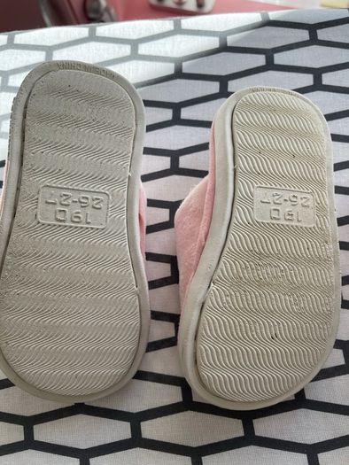 Girl slippers size 11