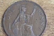 Great Britain UK 1945 One Penny George VI Coin - free standard postage
