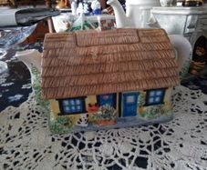 Country Cottage Novelty Teapot