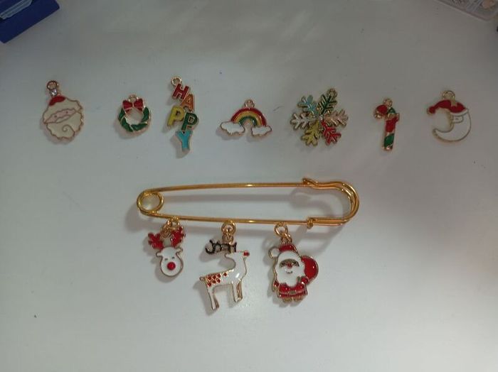 Christmas Brooch Kits