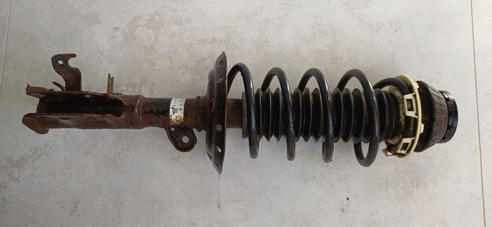 Honda crz 1.3 hybrid 2013 right shock/strut