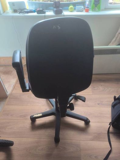 Swivel chair