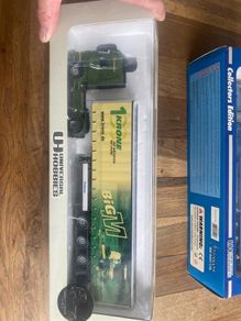 universal hobbies 1:50 Krone Truck