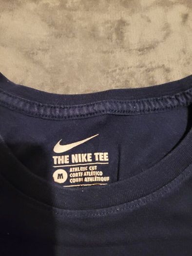 mens nike t shirt