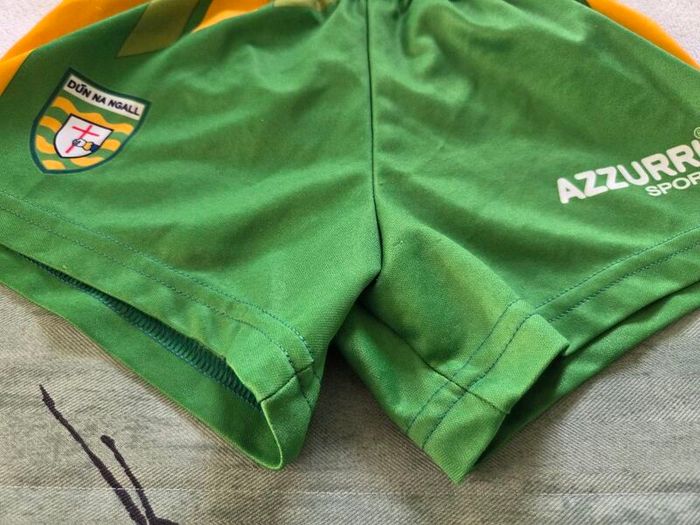 Donegal Gaelic Football Home Shorts 2010 to 2011 Children 5 to 6 Years Old