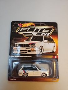 Hot wheels BMW 318i Touring  Elite64