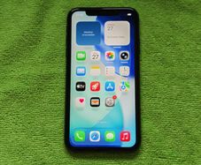 Apple iPhone 11 64GB Black Unlocked Good Condition