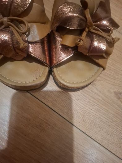 leather sandals