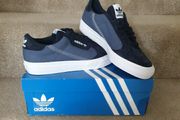New Adidas trainers size 6uk