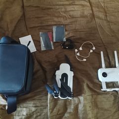 Hubsan Zino 4k foldable Fpv drone
