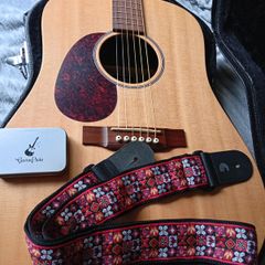 Premium Left-Handed Martin  Acoustic Guitar Excellent Condition