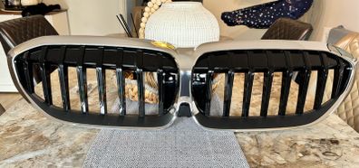 Original BMW G20 Kidney Grill (Chrome Color)