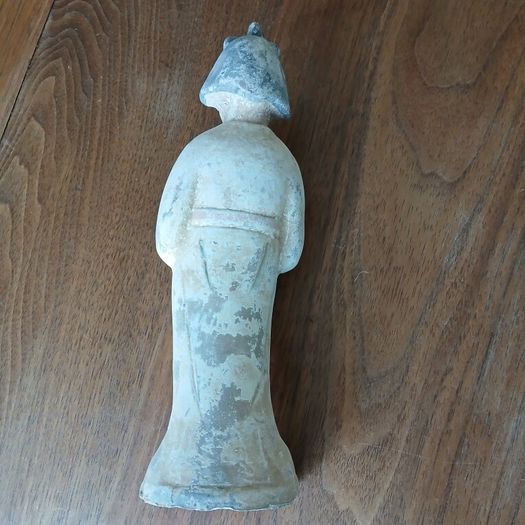 Chinese figurine