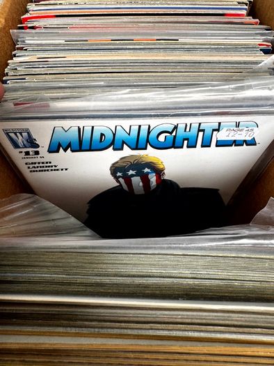 Indie Long Comic Box w 325 Comics for Sale