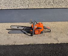 Oleo Mac chainsaw