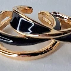 A Pair of Black Oil Drip Rings with Open Ring & Twist Ribbon Ring