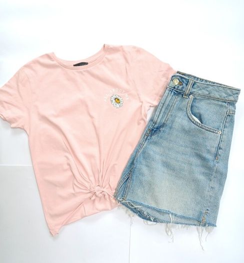 Ladies / Teen Girls T-shirt and Denim Shorts Size 8
